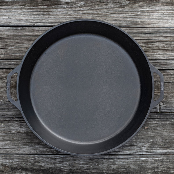 43.18 Cm Cast Iron Dual Handle Pan